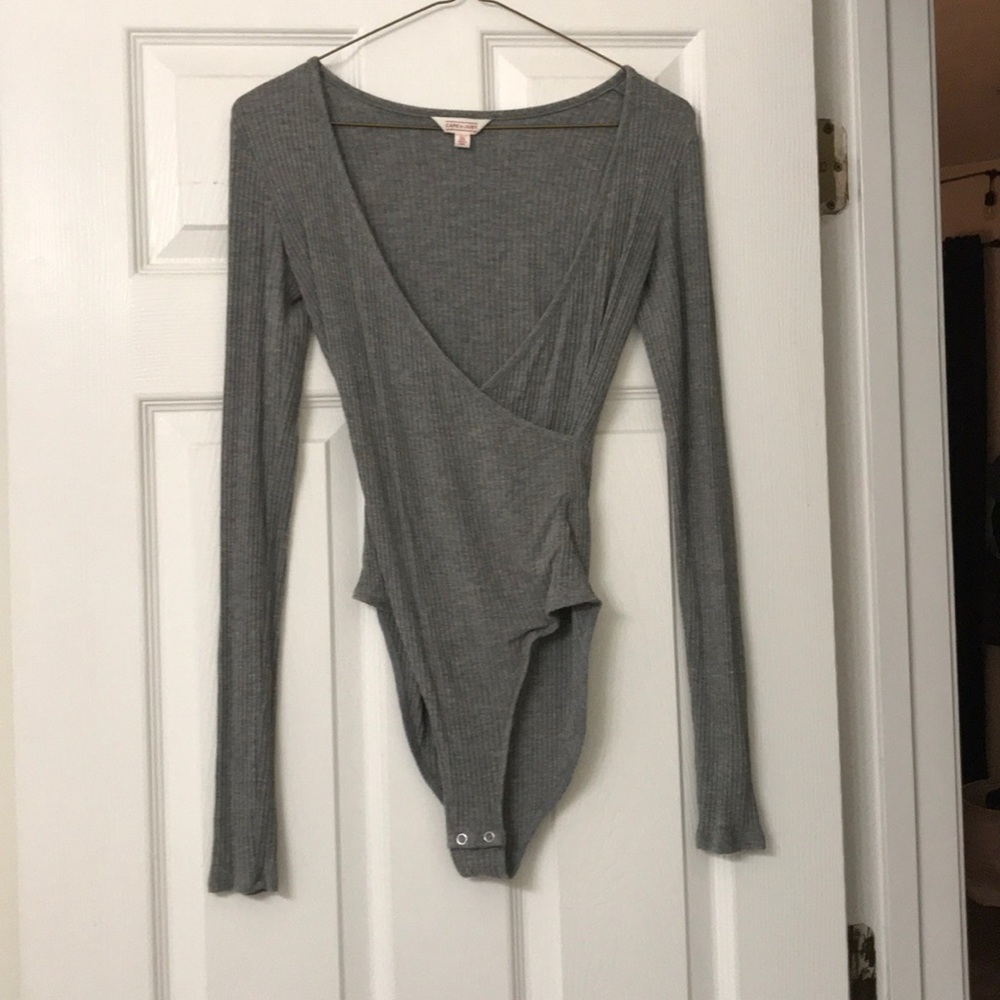 Long sleeve grey body suit never worn!